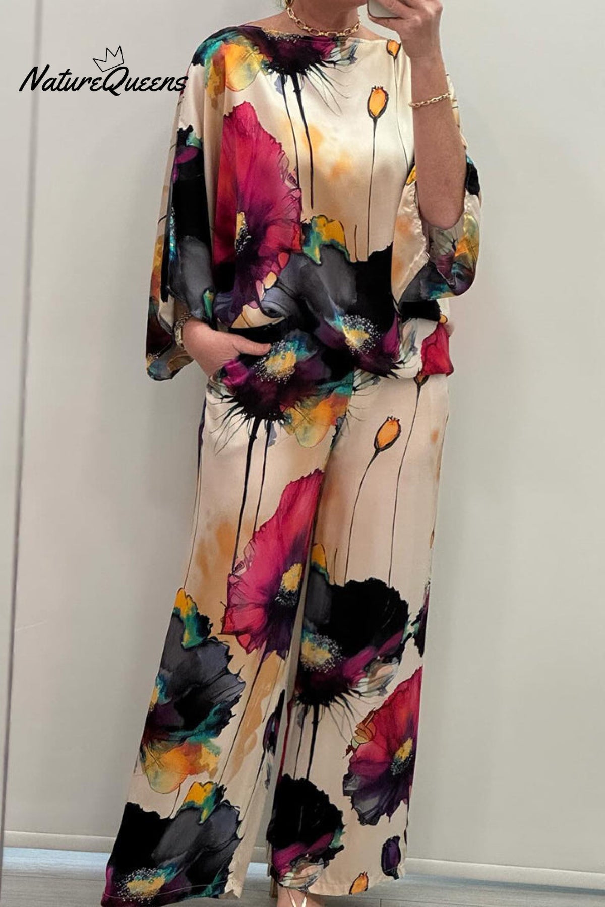 Casual Crew Neck Printed Satin Suit