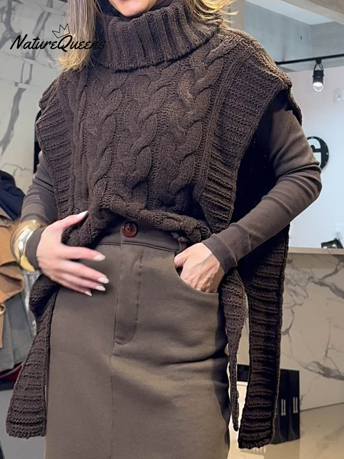 Women's Solid Color Turtleneck Short Sleeve Casual Lace-Up Sweater