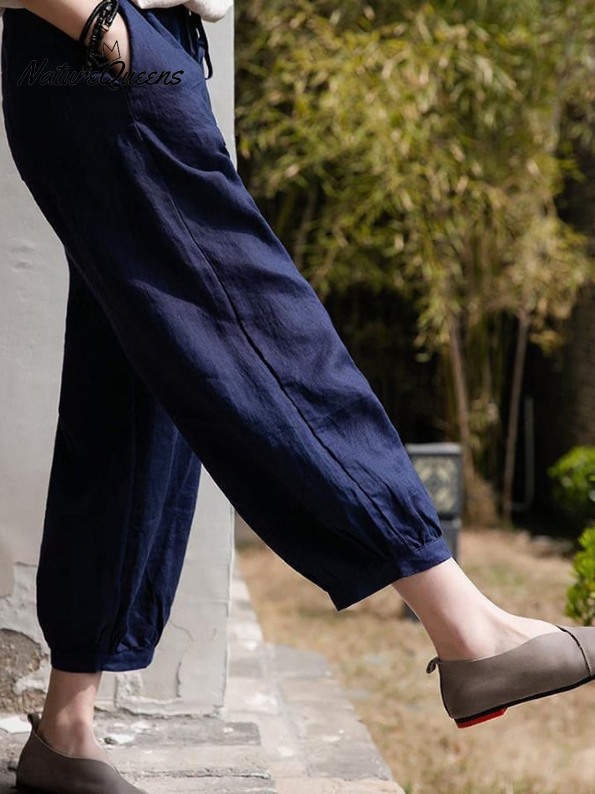 Women's Solid Color Loose Elastic Waist Casual Cotton And Linen Pants