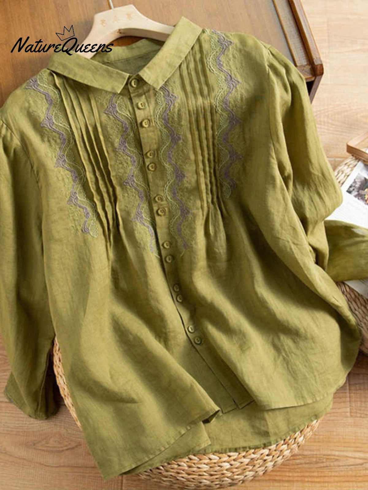 Women‘s Vintage Embroidered Loose Linen Shirt