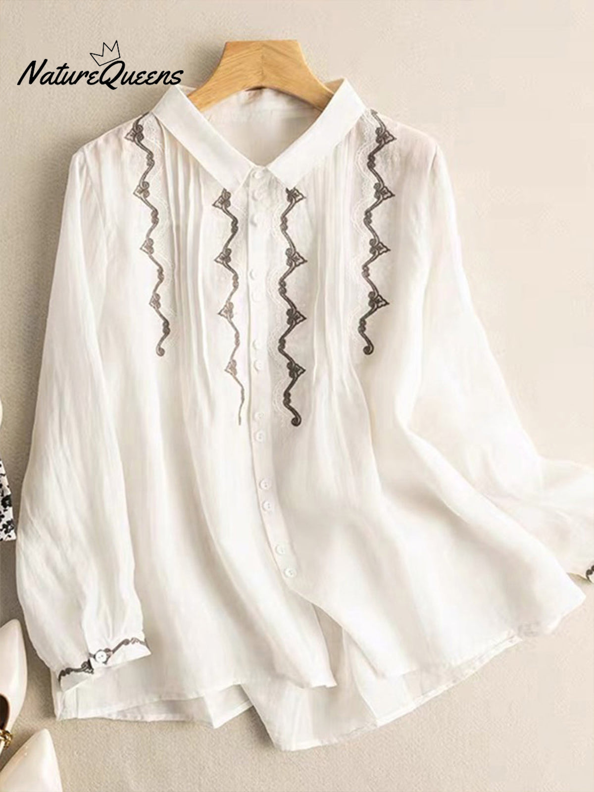 Women‘s Vintage Embroidered Loose Linen Shirt