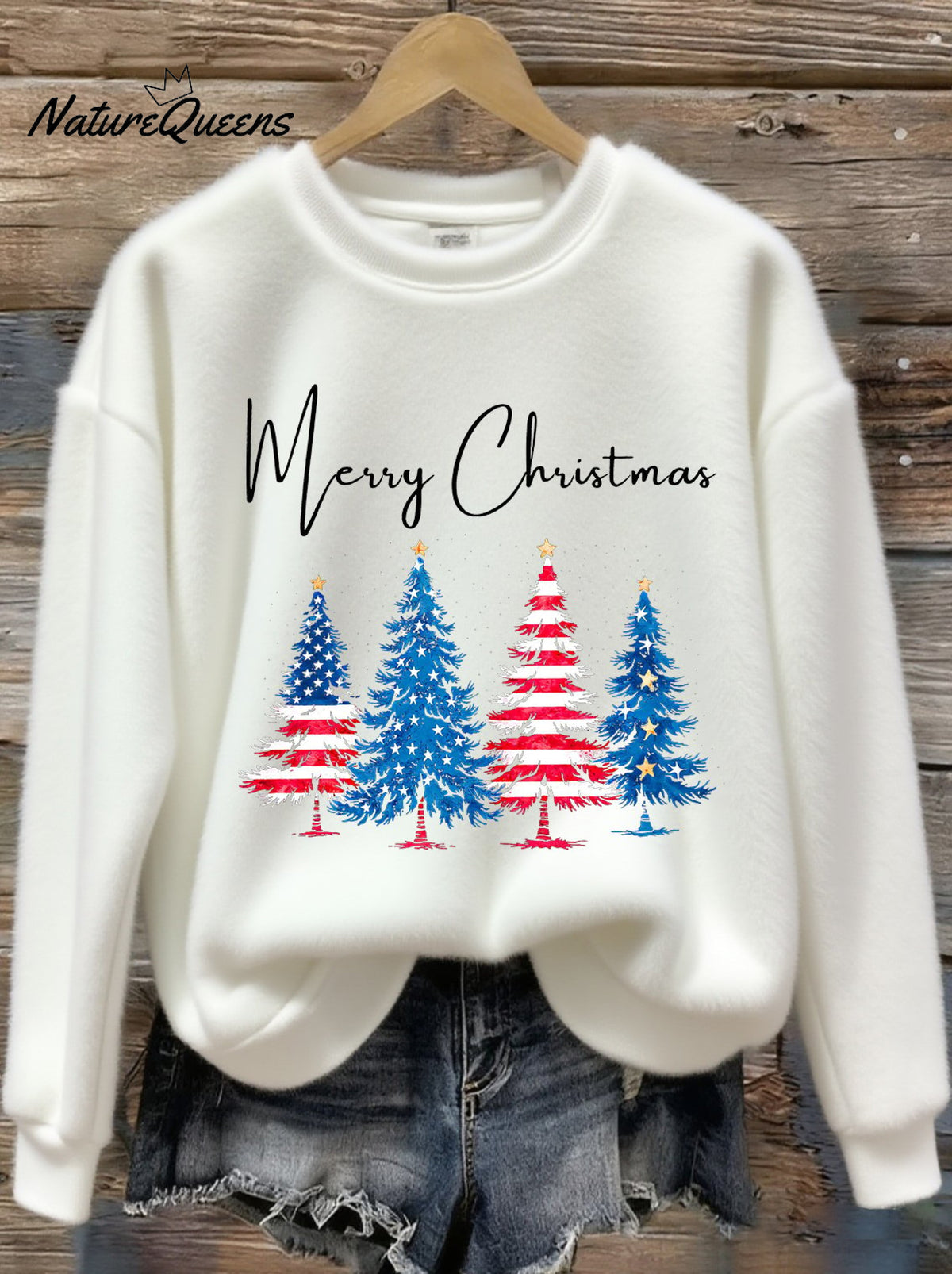 Women's Patriotic Christmas Tree With American Flag Colors Print Round Neck Sweatshirt