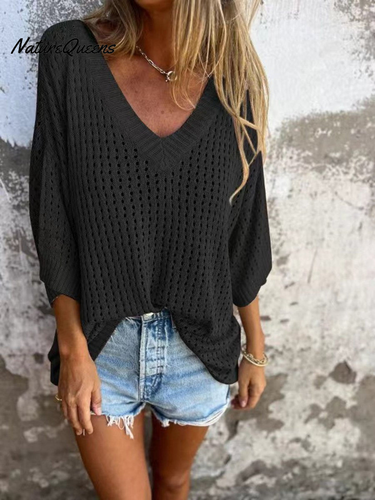 Women's Solid Color Stylish Hollow Long-sleeved V-neck Casual Knitted Top