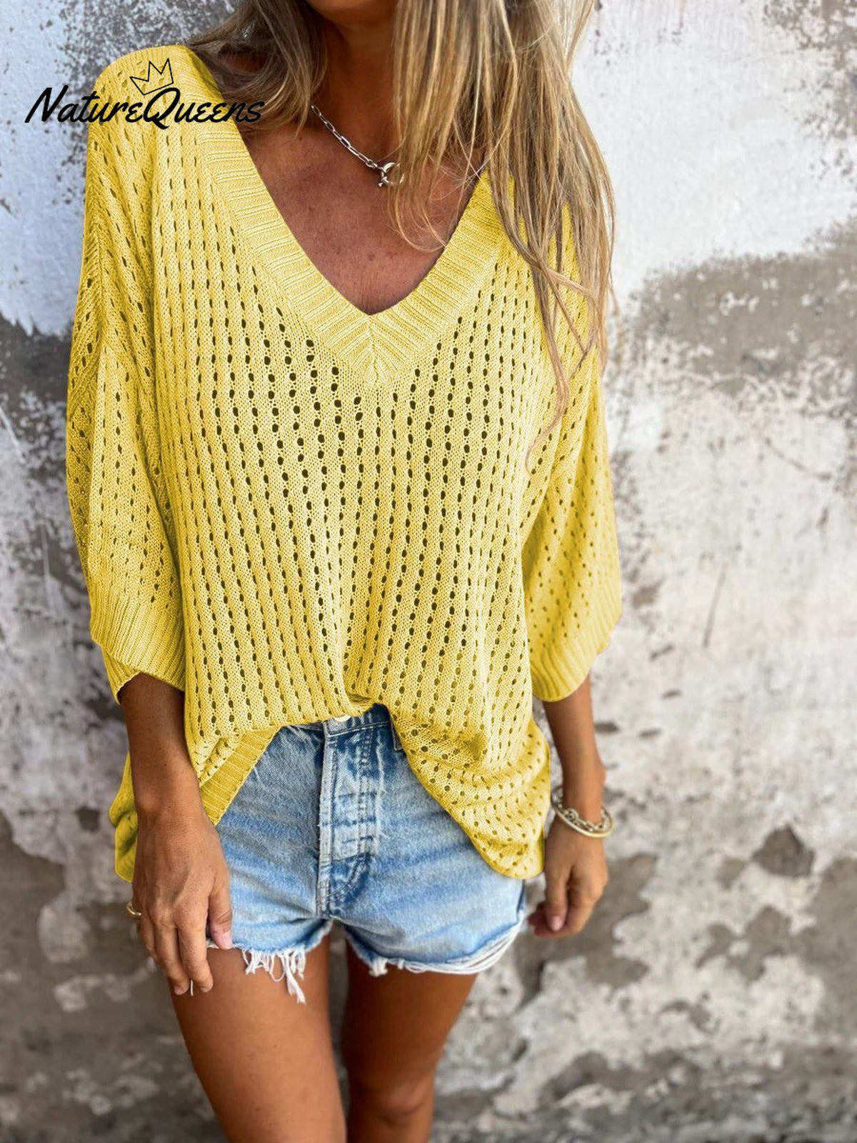 Women's Solid Color Stylish Hollow Long-sleeved V-neck Casual Knitted Top