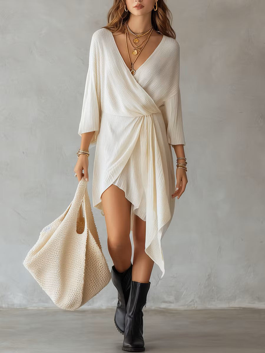 Vestido elegante y con estilo en tejido de textura plisada.