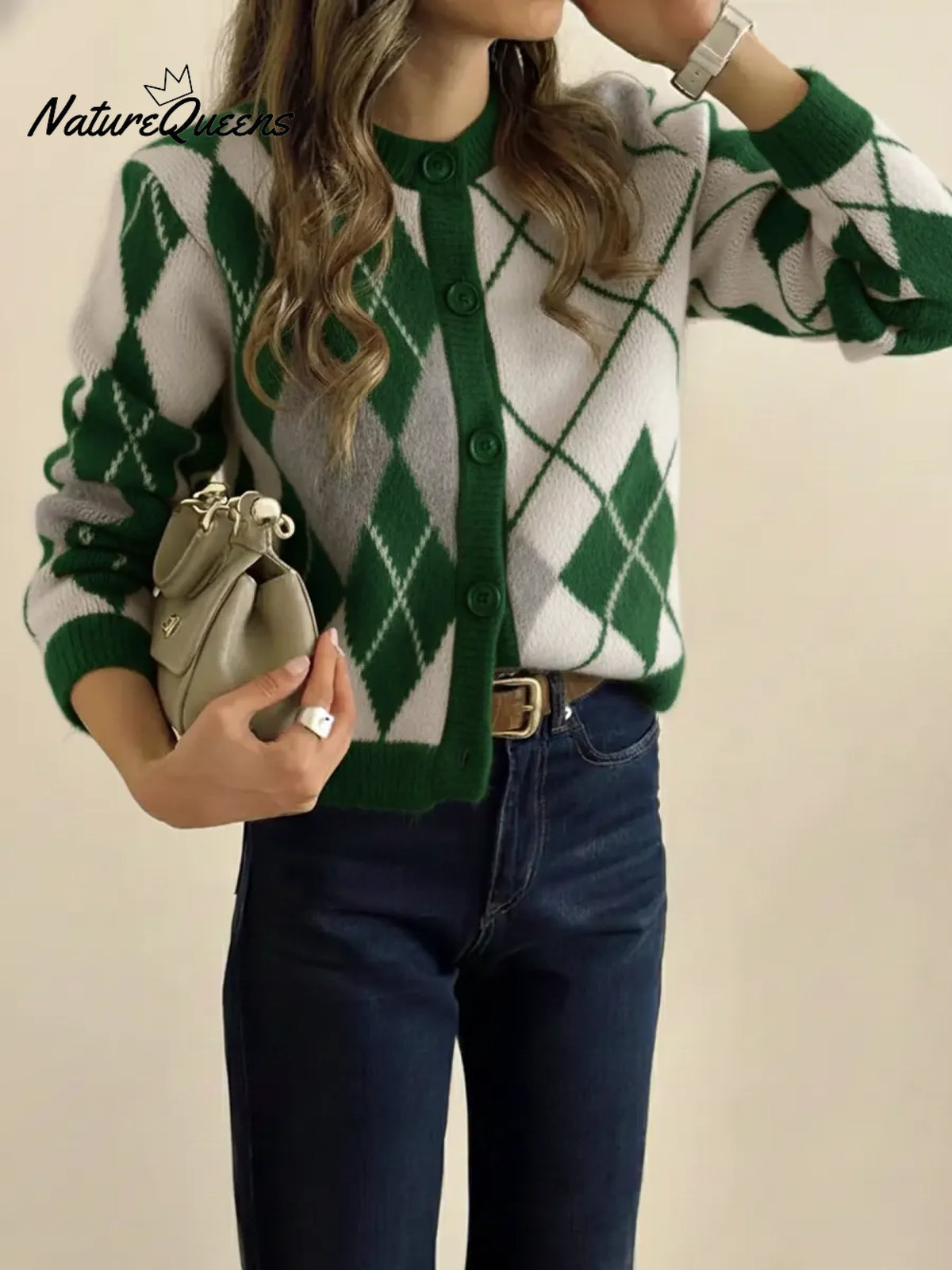 Women's Classic Diamond Pattern Cardigan