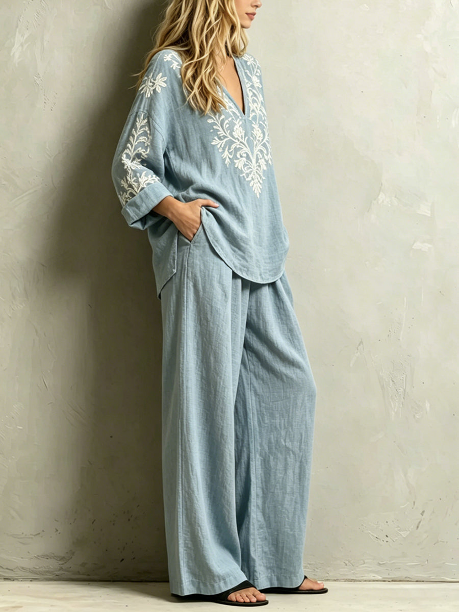 Conjunto de algodón y lino azul claro de estilo étnico para mujer.