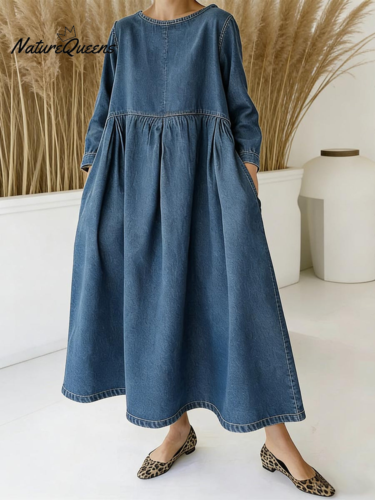 Women's Round Neck Long-sleeved Casual Loose Denim Dress