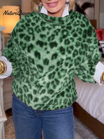Women's Leopard Print, Round Neck, Long-sleeved, Casual Loose-fitting Fleece Top.