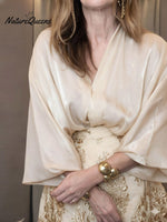 Women's Solid Color V-neck Three-quarter Sleeve Loose Casual Top