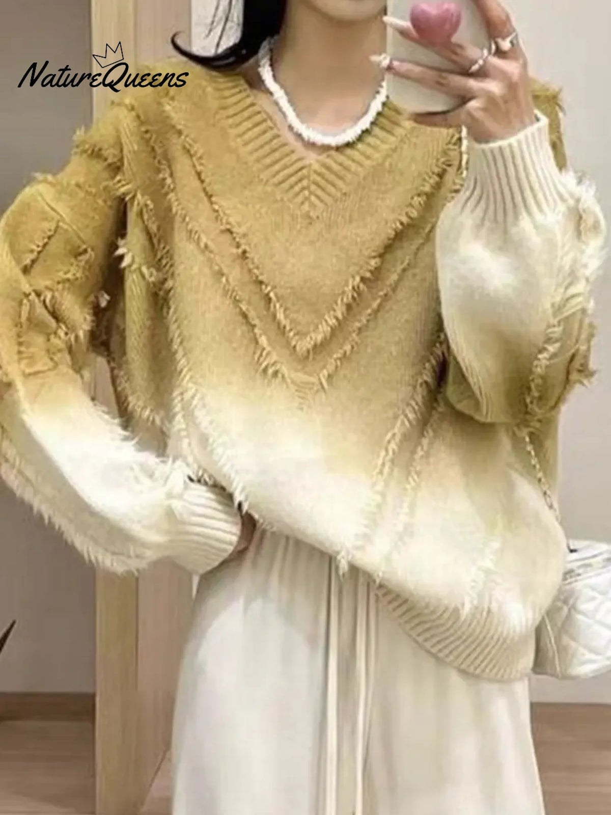 Women's Fashion Gradient V-neck Tassel Sweater