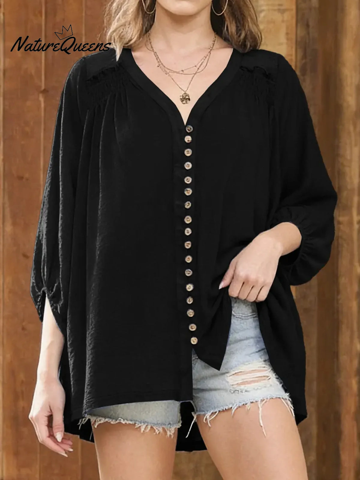 Women's Solid Color V-neck 3/4 Sleeve Casual Loose Cotton Shirt