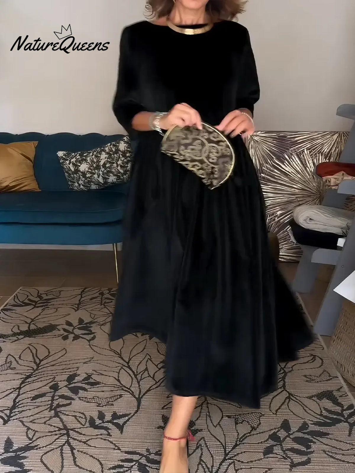 Women's Solid Color Round Neck Three-quarter Sleeve Loose Casual Velvet Dress