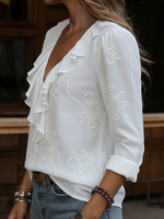 Vintage ruffled V-neck shirt with embroidered flowers