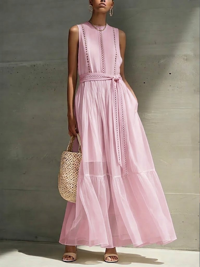 Elegant And Flowing Sleeveless Maxi Dress With Spliced webbing