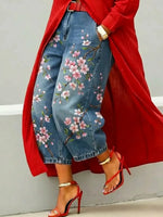 Women's Retro Floral Pattern Art Print Casual Jeans