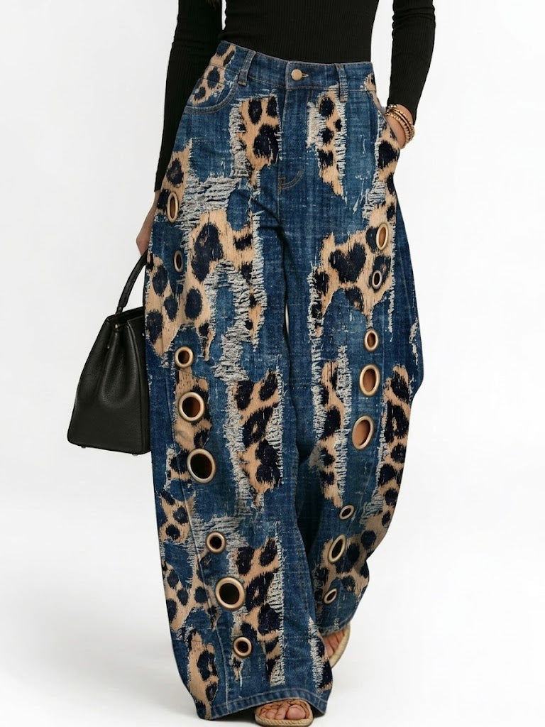 Women's Retro Patchwork Art Print Casual & Stylish Distressed Jeans