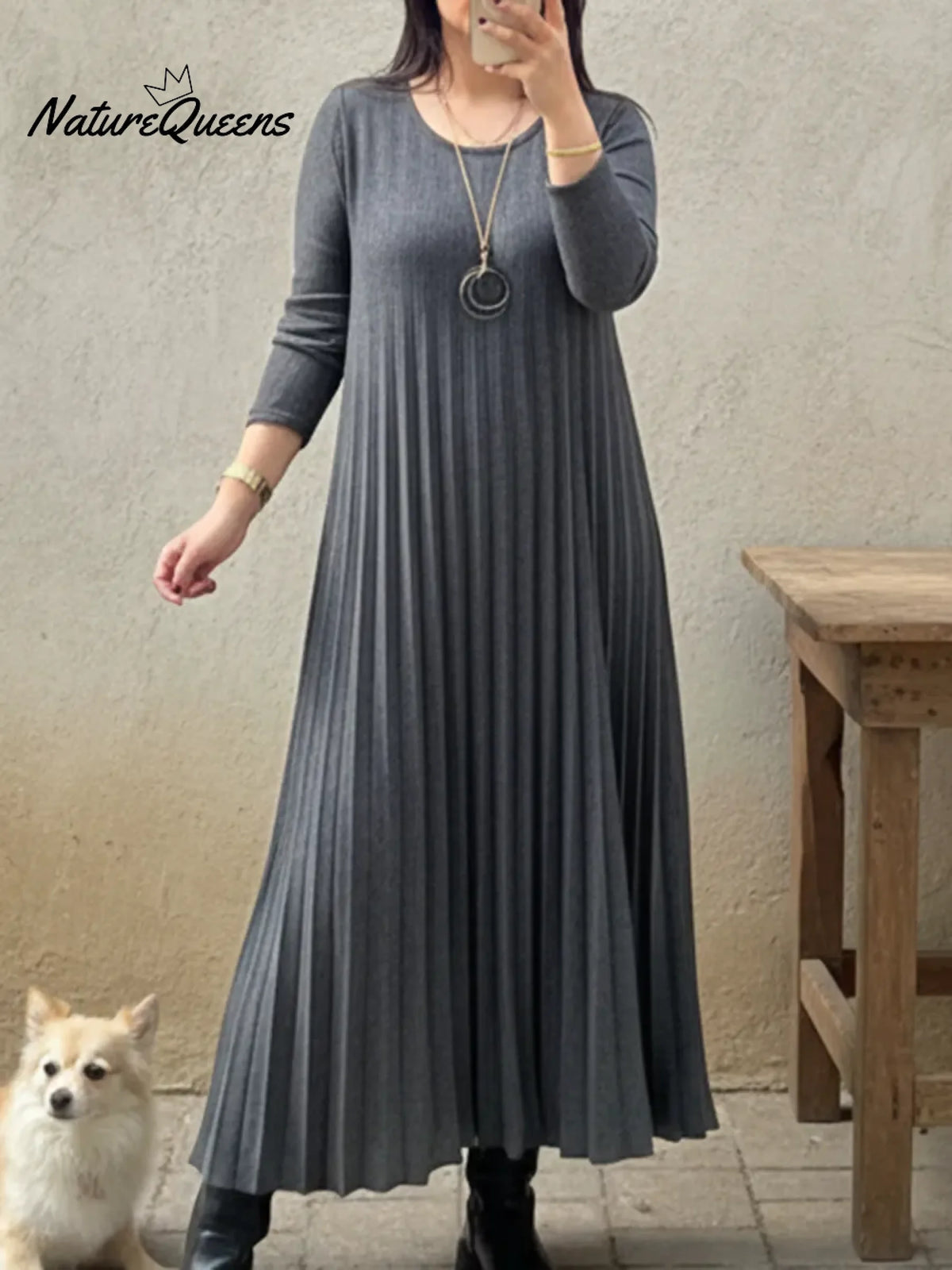 Elegant Pleated Design Solid Color Knit Dress