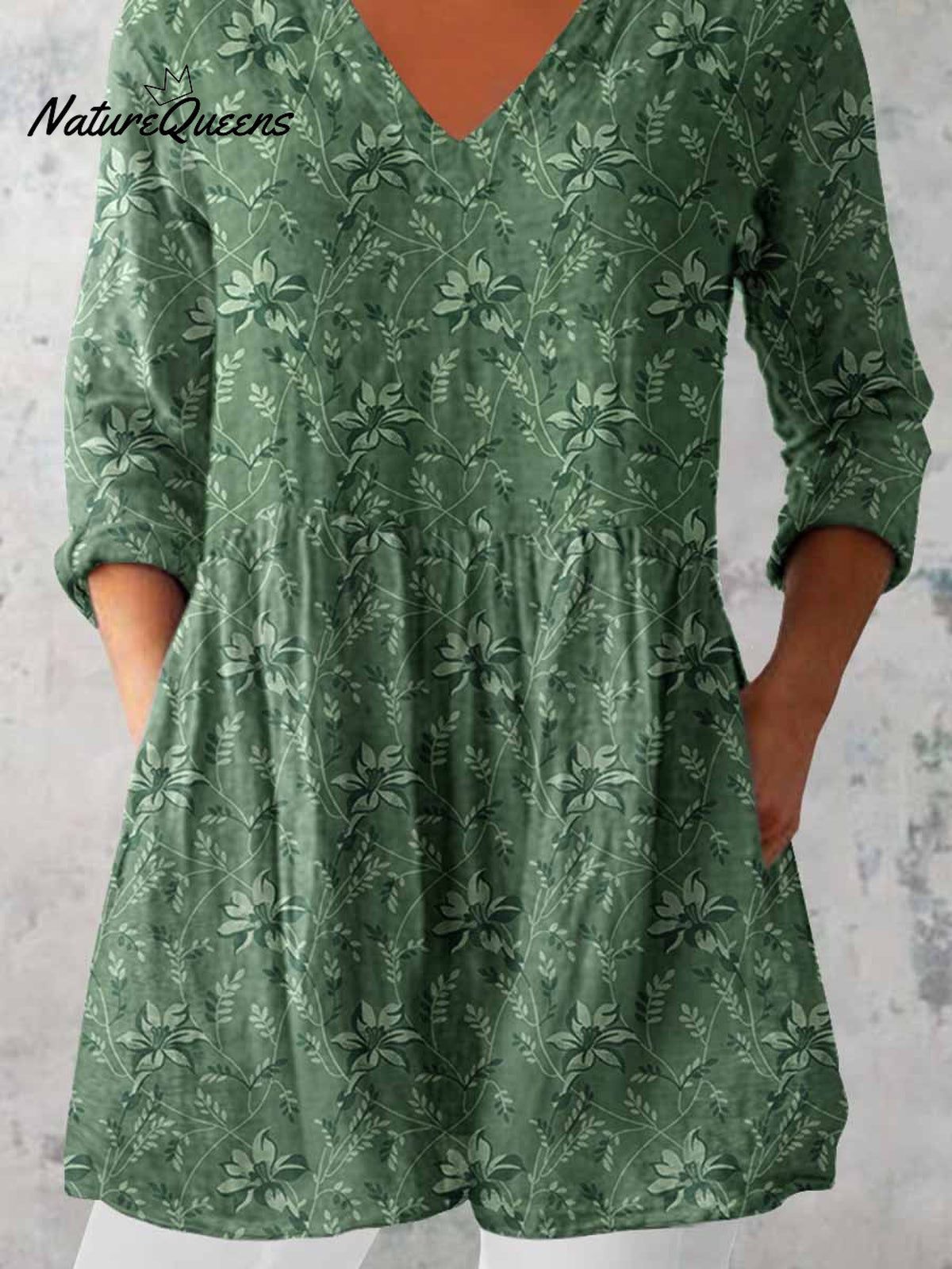 Women's Elegant Floral Pattern Round Neck Cotton and Linen Top