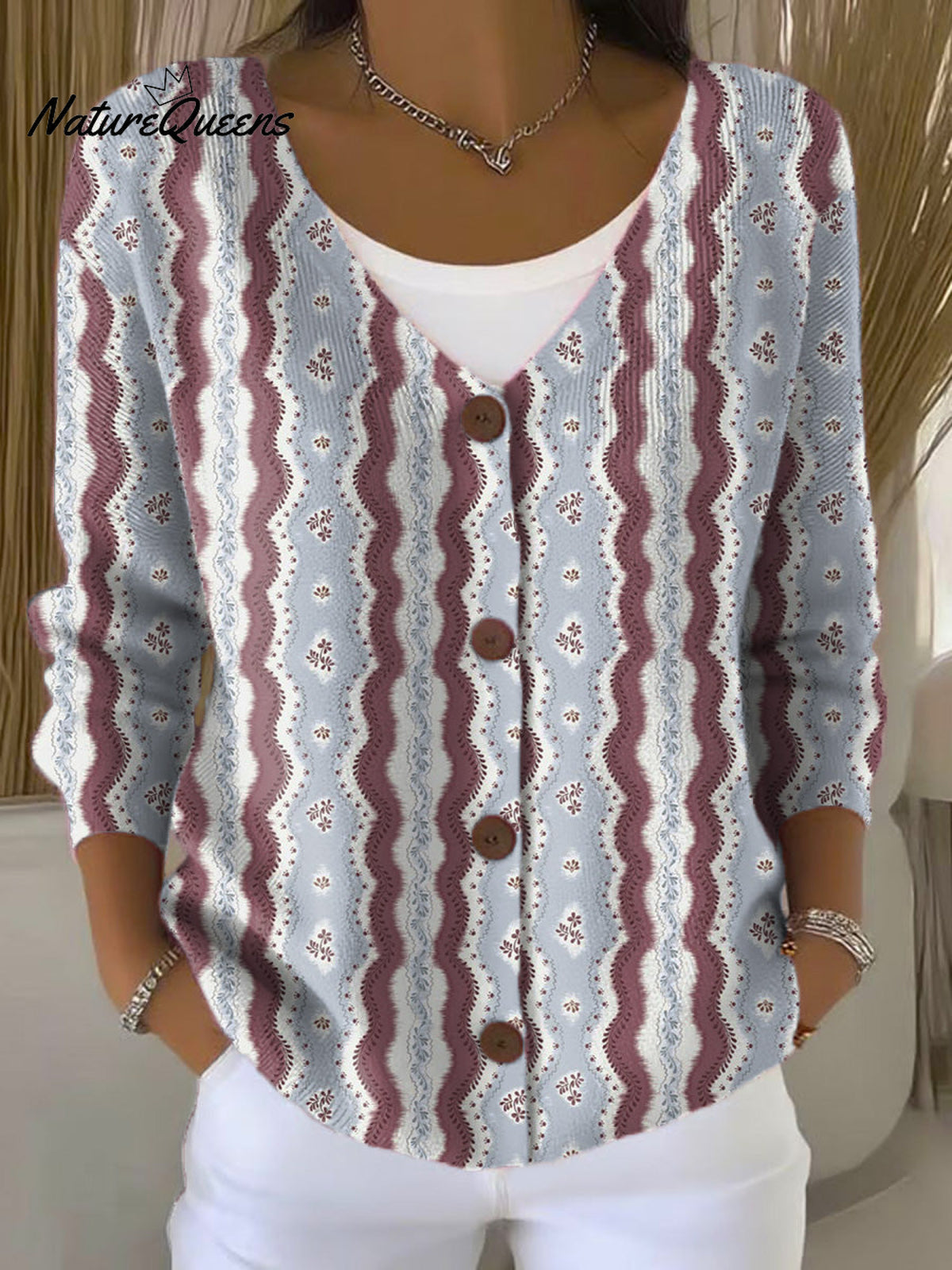 Wavy Stripes Print Buttoned V-neck Cardigan Sweater
