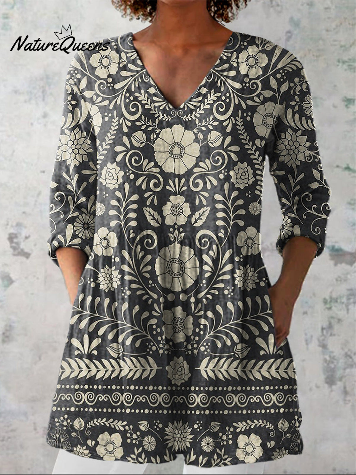 Retro Floral Pattern Printed Women's Casual Linen V-Neck Shirt