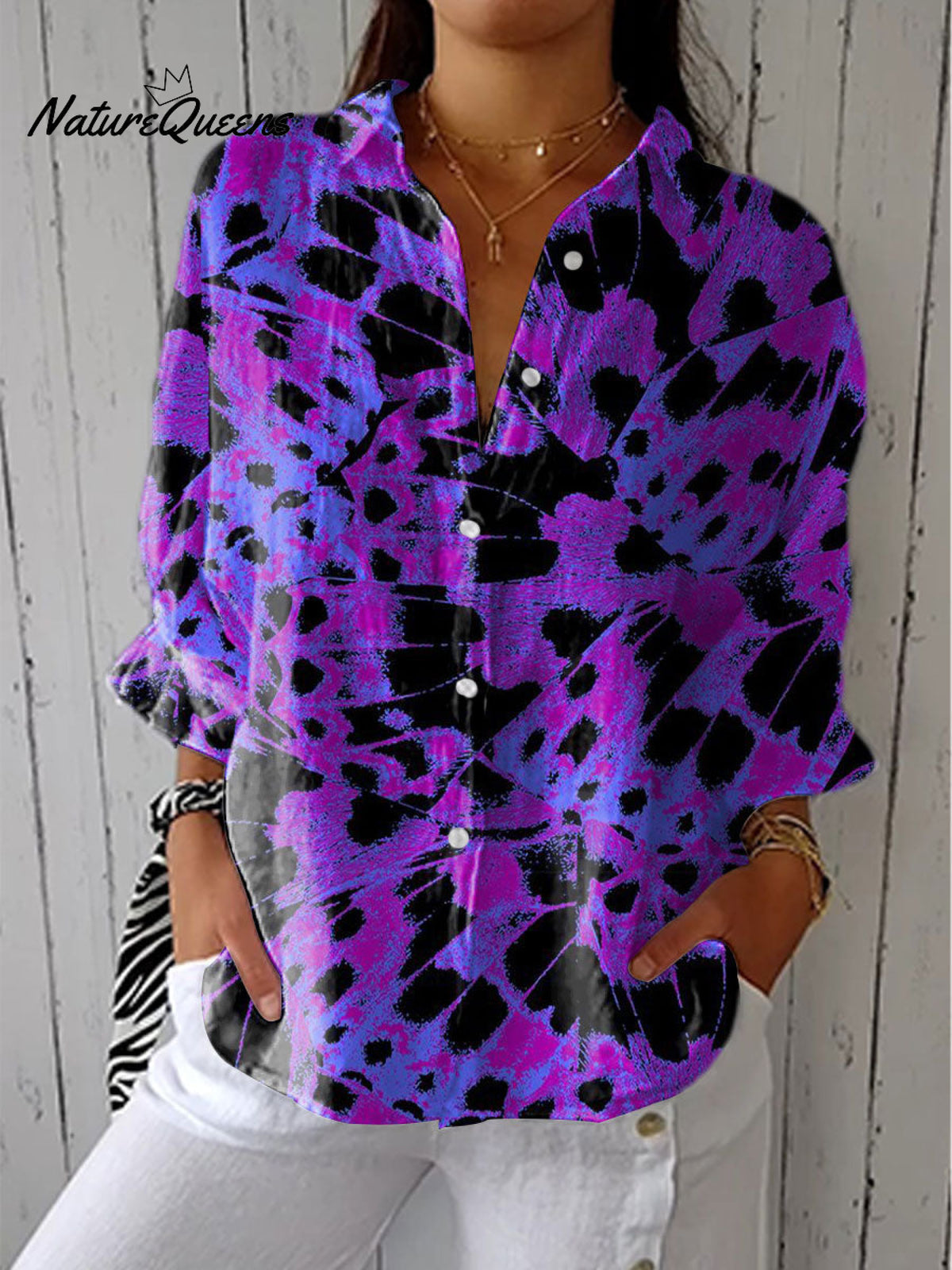 Women's Fantasy Butterfly Wings Art Print Casual Linen V-neck Shirt