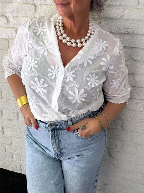 Women's Solid Color Embroidered Shirt Collar 3/4 Sleeves Casual Cotton and Linen Cardigan Top