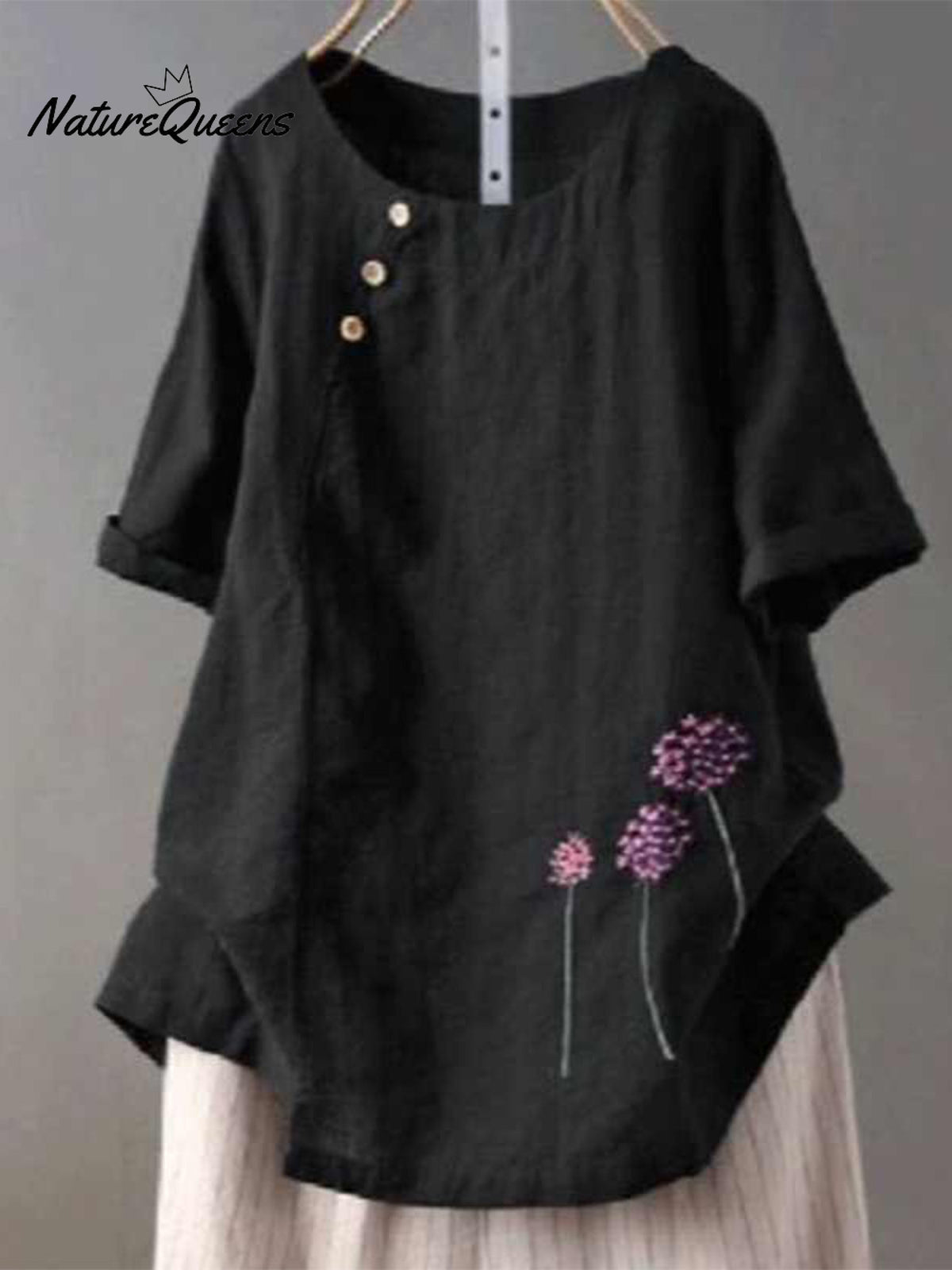 Women‘s Floral Embroidered Loose Linen Casual Shirt