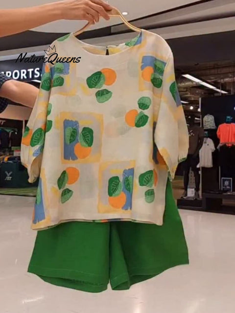 Women's Floral Print Cotton and Linen Top and Green Shorts Set