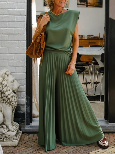Women's Soft Top and Pleated Wide-leg Pants Suit