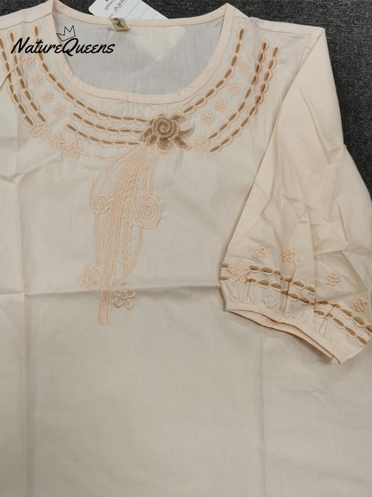 Embroidered Art Retro Half Sleeve Shirt