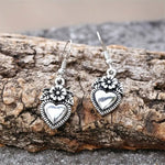 Retro Heart-shaped Flower Earrings