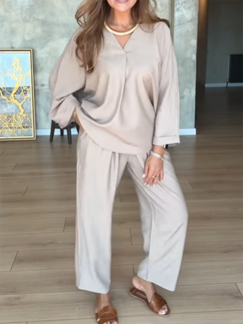 Casual Solid Color V-neck Top and Pants Two-piece Set