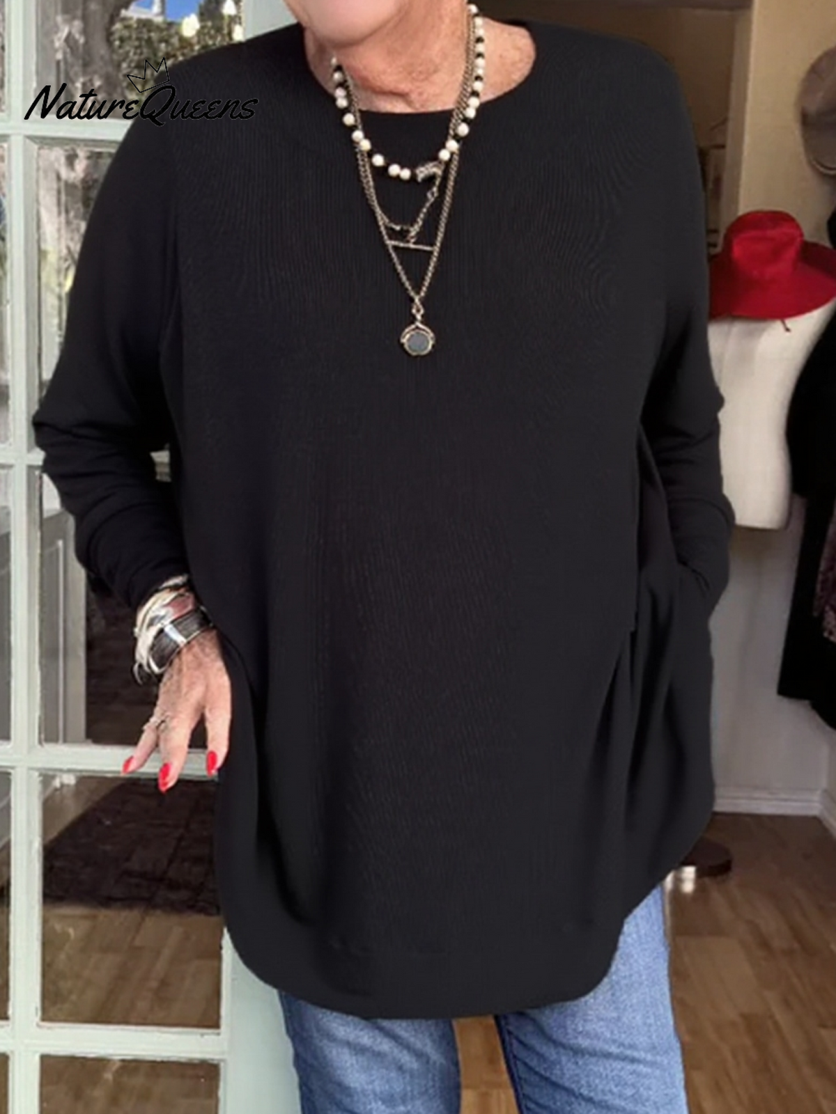 Button-back Crew Neck Top