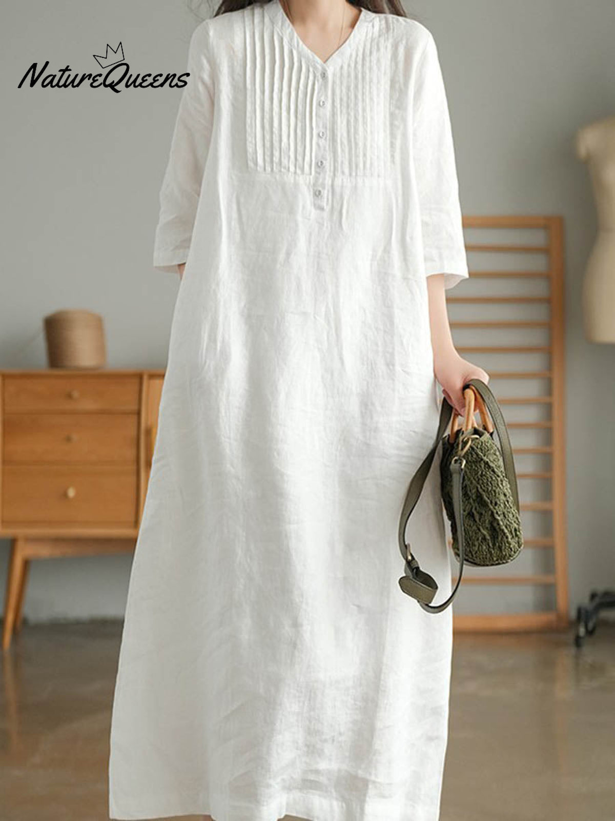 Women's Solid Color Loose Stylish Casual V-neck Long Dress