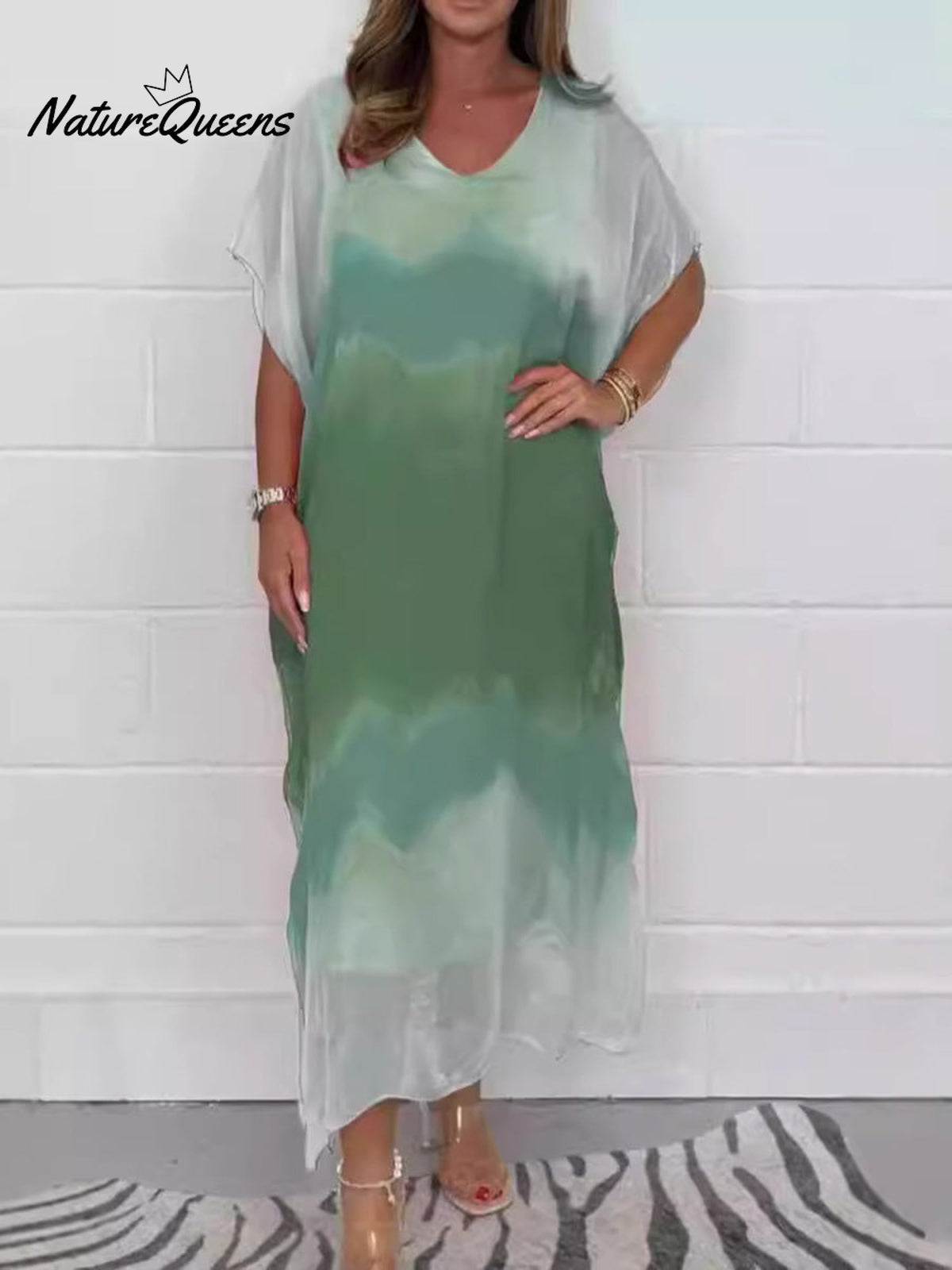 Women's V-neck Short-sleeved Gradient Smudge Print Loose Chiffon Dress