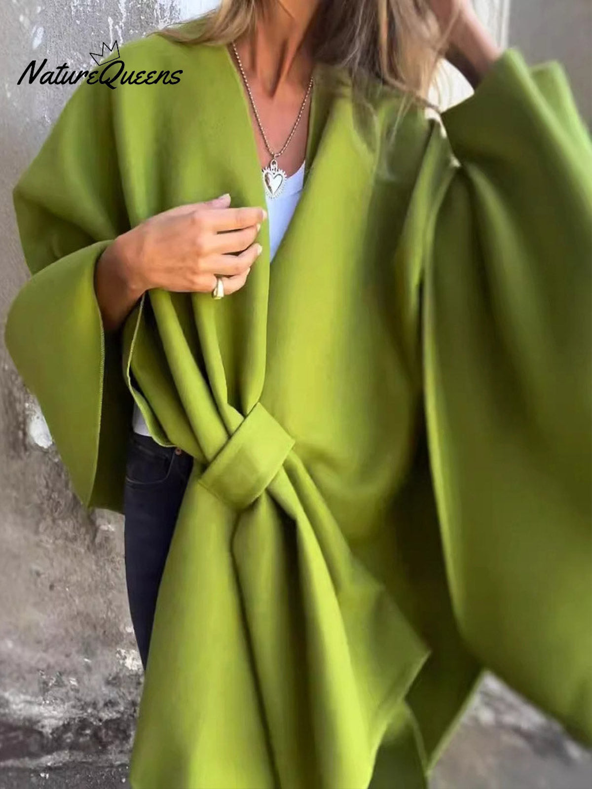 Women's Solid Color Three-Quarter Sleeve Versatile Warm Cape Shawl Coat