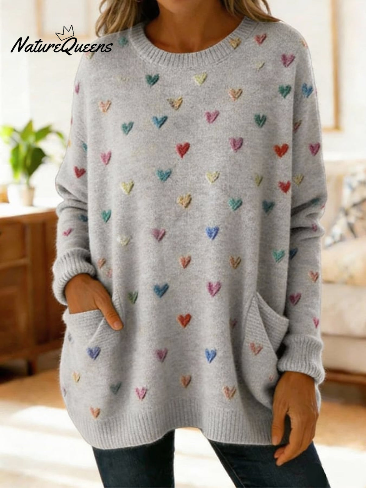 Women'S Casual Round-Neck Top With Heart Pattern