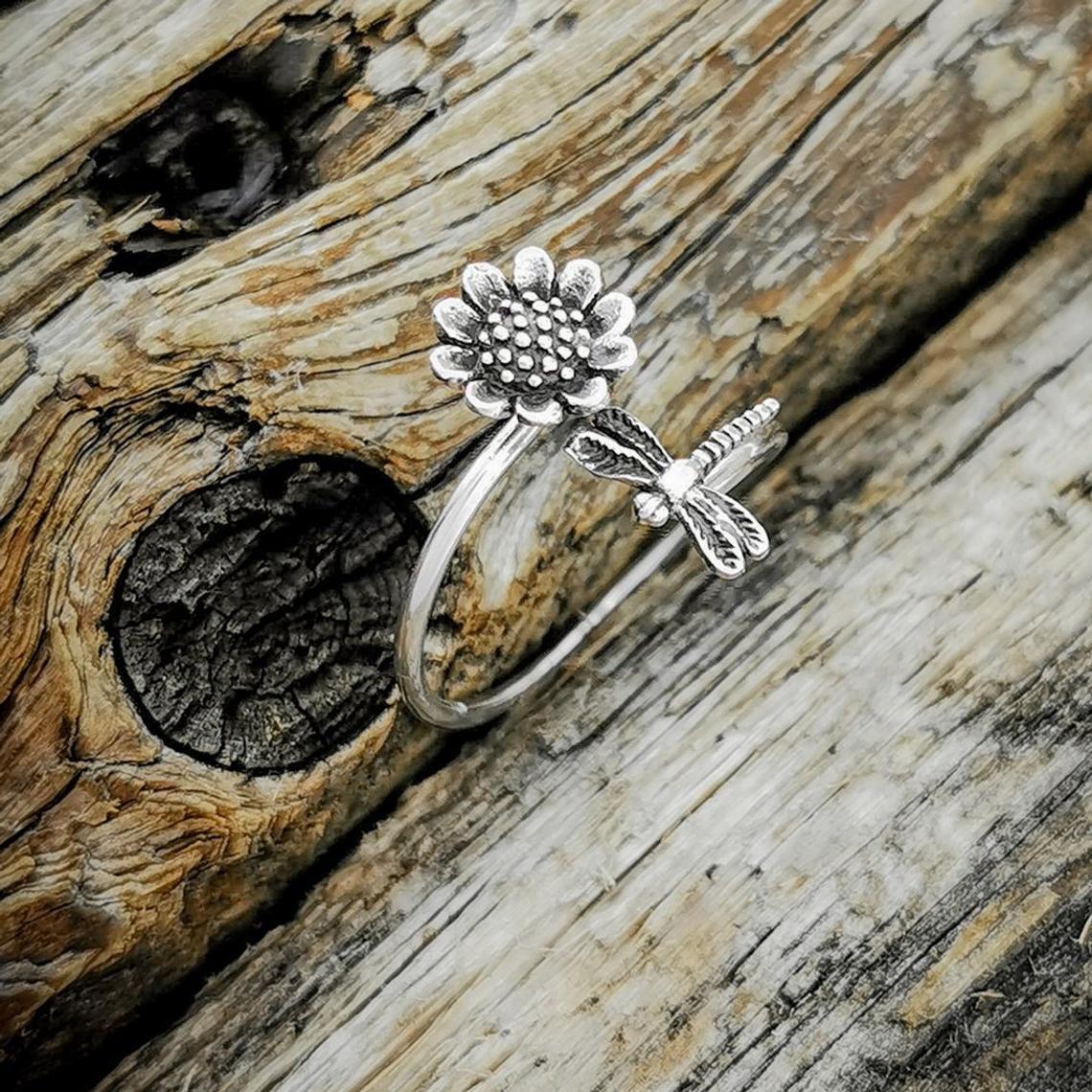 Retro Sunflower Little Dragonfly Opening Ring