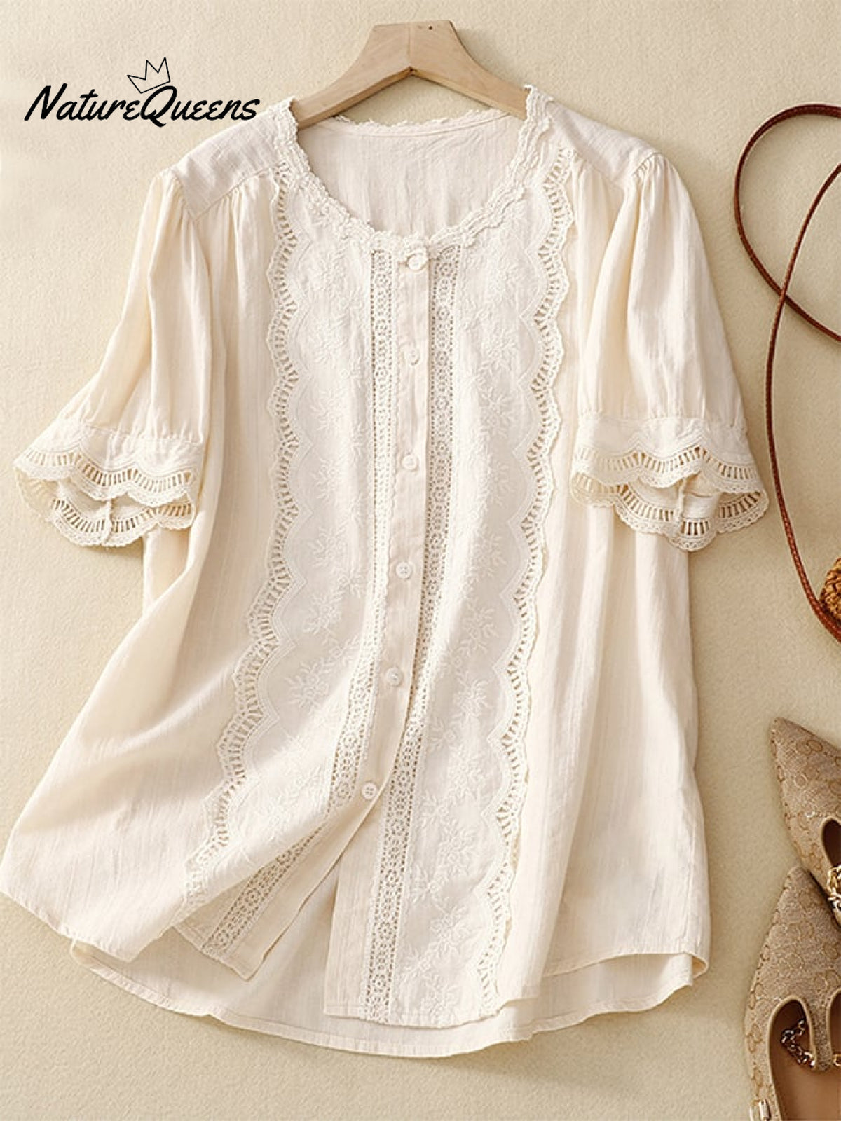 Solid Color Hollow Embroidery Lace Stitching Short - Sleeved Shirt Apricot / M