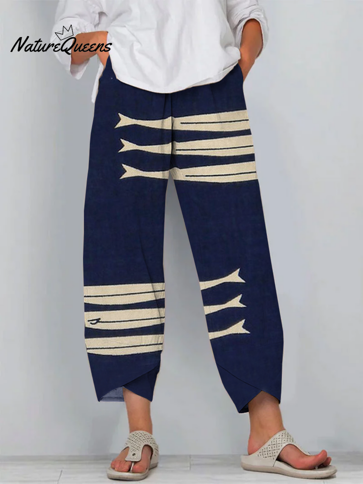 Retro Art Fish Cropped Casual Pants
