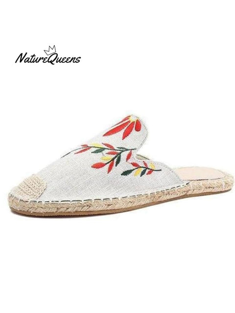 Women’s Embroidered Leaf Baotou Slippers