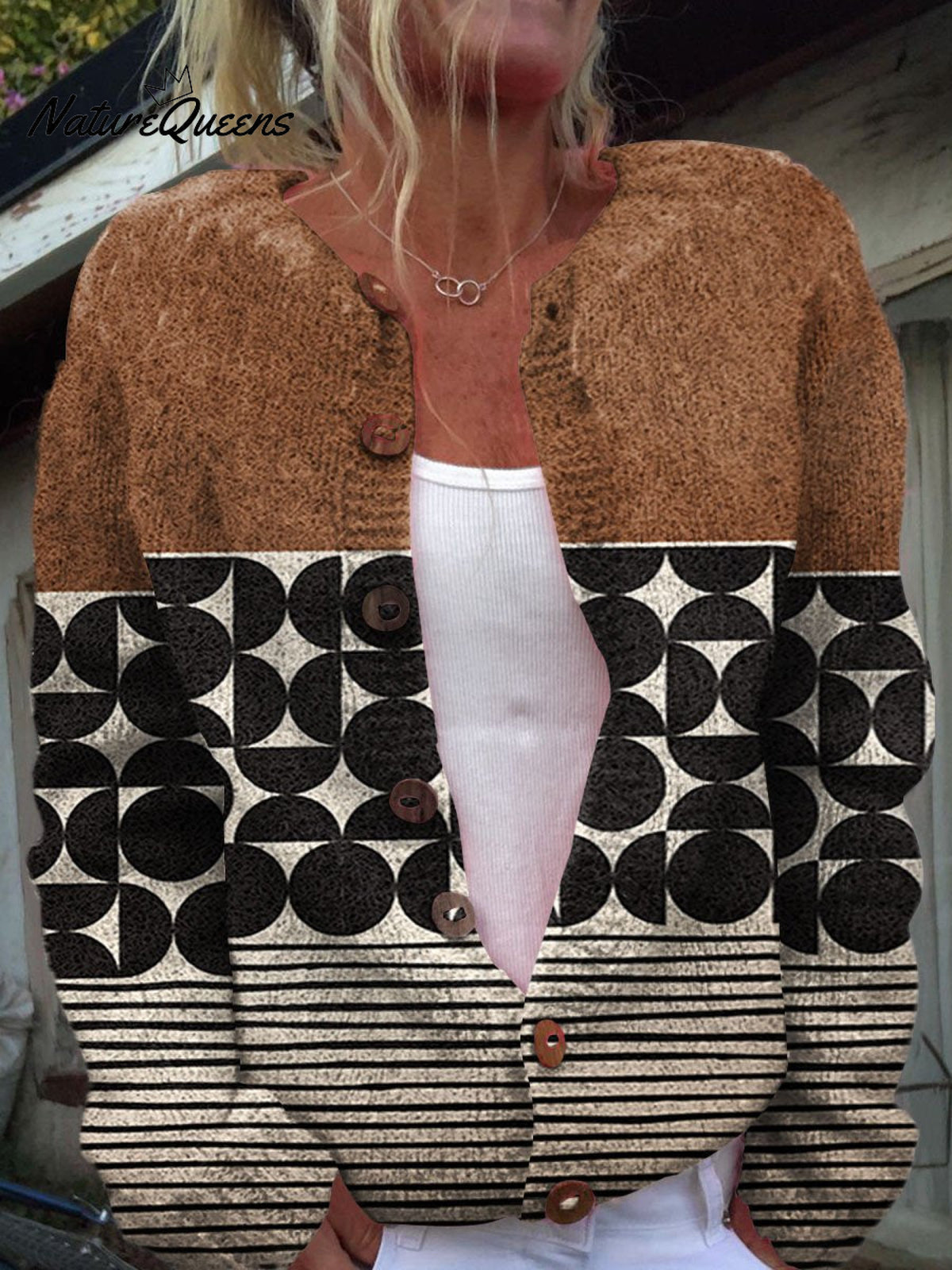 MinimalistAbstract Lines Print Buttoned Cardigan Sweater