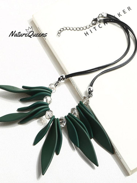 Multilayered Leaf Crystal Leather Cord Necklace Green / Onesize