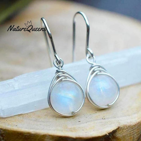 Round Winding Opal Earrings