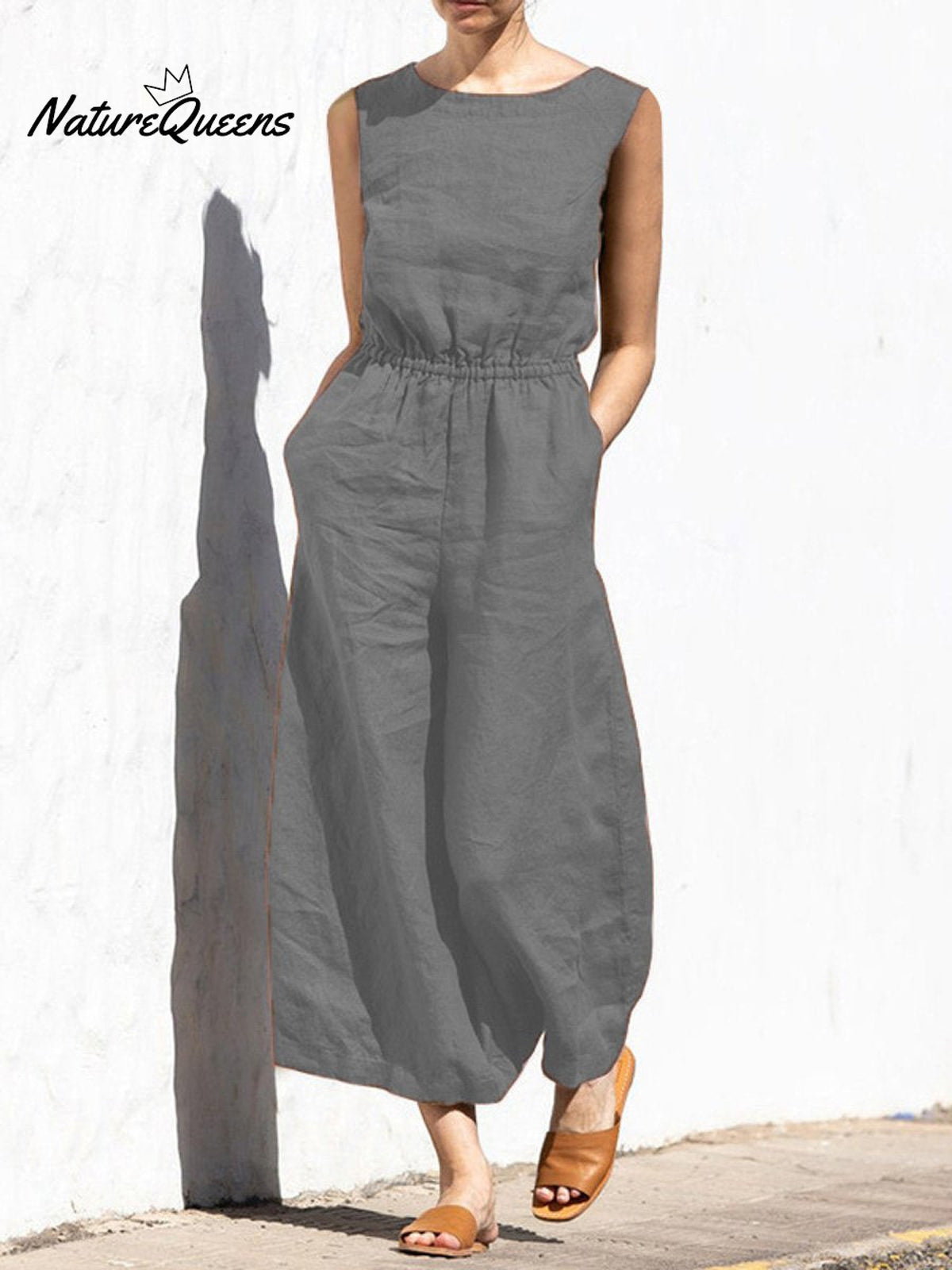 Women's Solid Color Loose Elegant Casual Sleeveless Jumpsuit