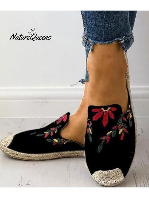Women’s Embroidered Leaf Baotou Slippers Black / 37