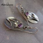 Three - Dimensional Floral Retro Earrings