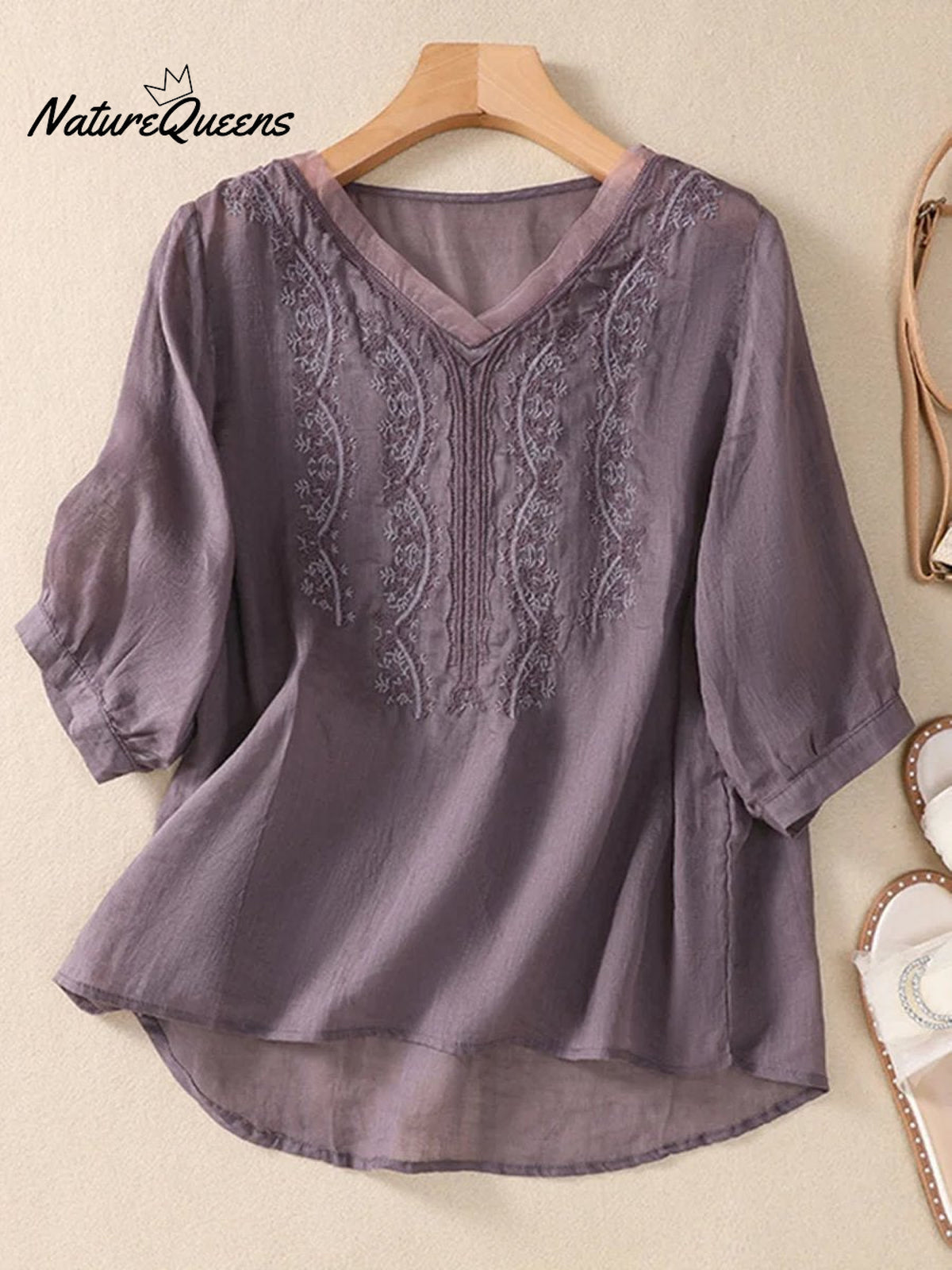 Women's Vintage Embroidered Cotton and Linen Top