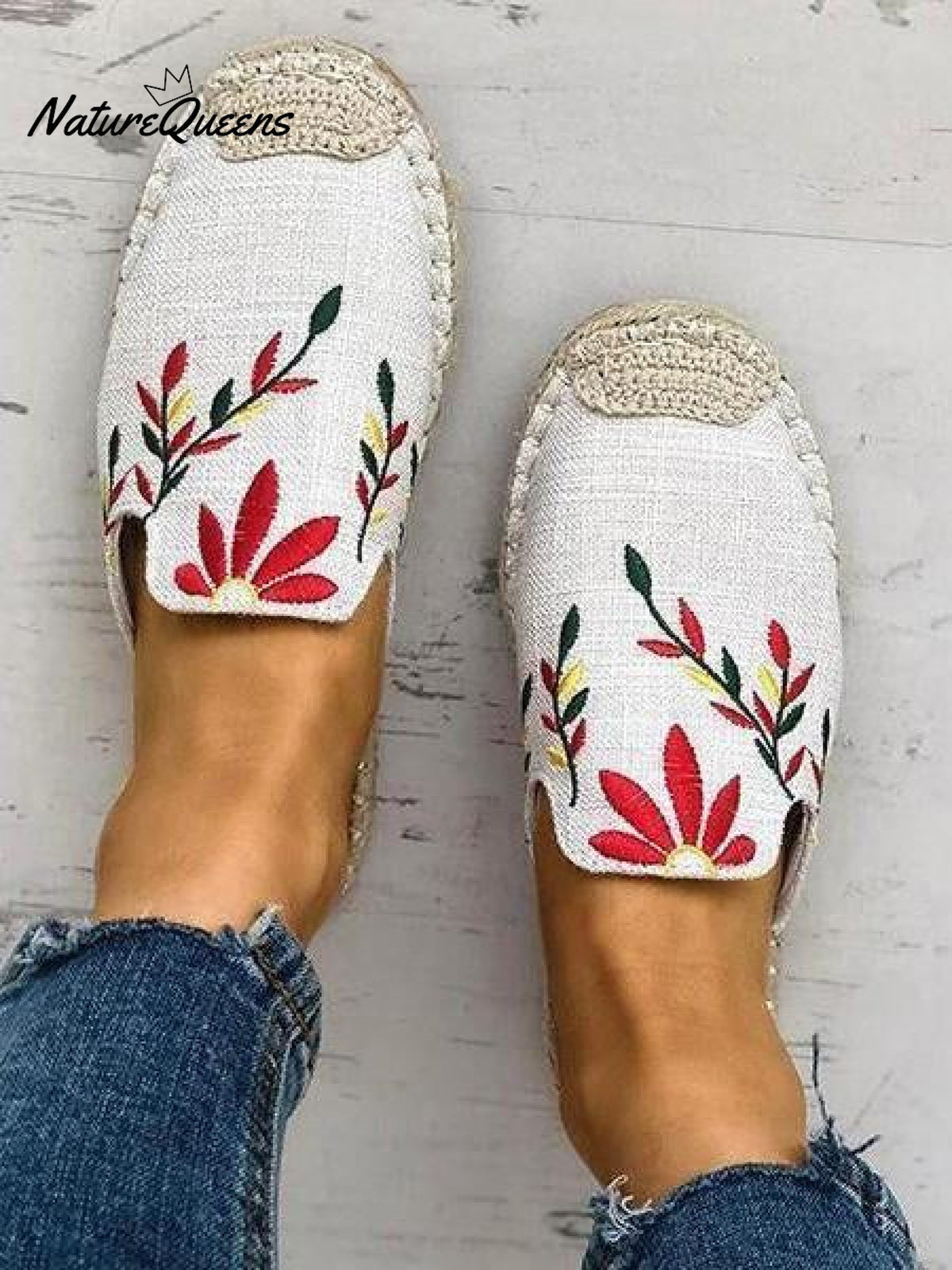 Women’s Embroidered Leaf Baotou Slippers